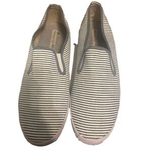 Canvas shoe size 12 women’s